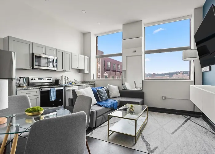 Cozysuites Chic 1br In Downtown Pitts 11 Pittsburgh